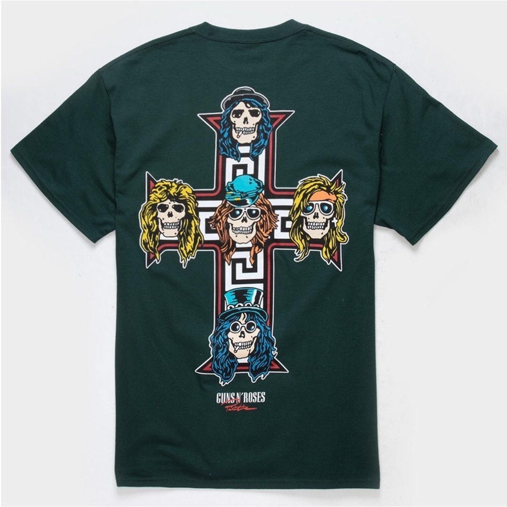 NWT Primitive Guns N' Roses Skull Graphic
 T-Shirt